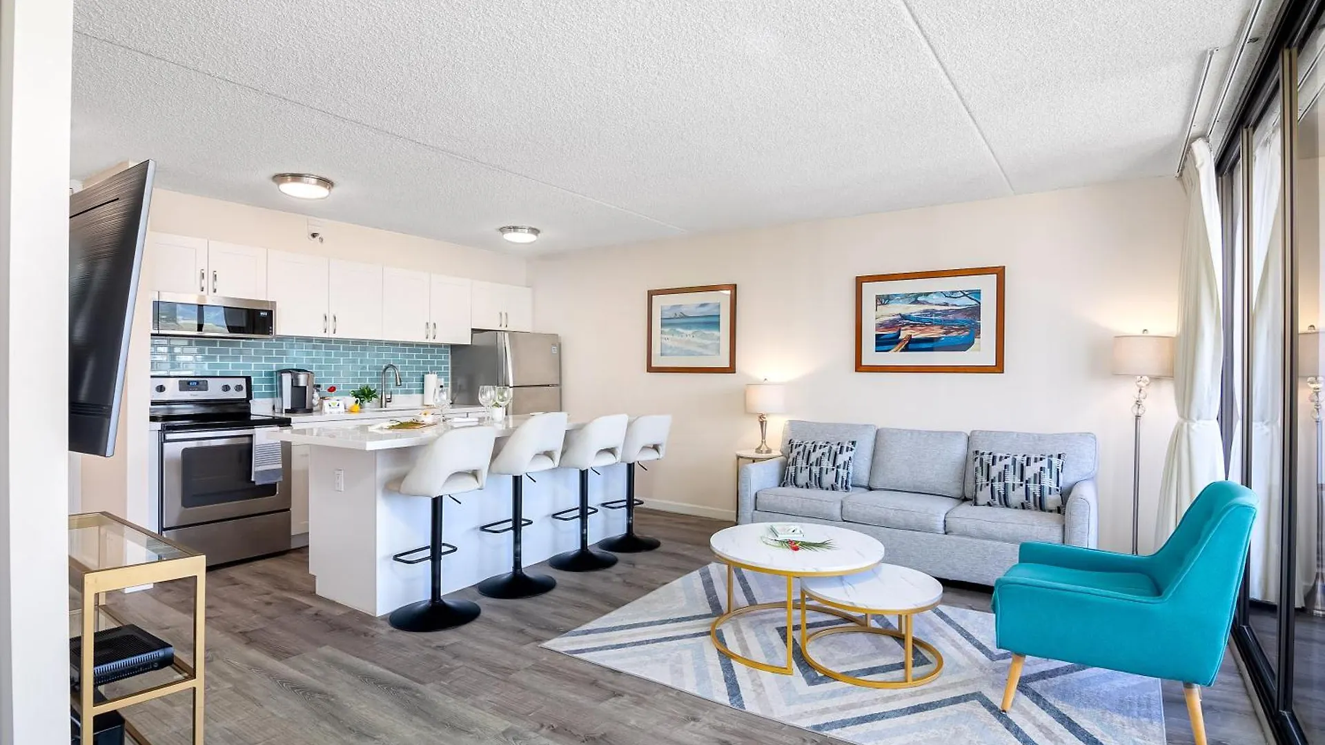Lägenhet Tropical Gem Near Waikiki Beach With Free Parking! Honolulu